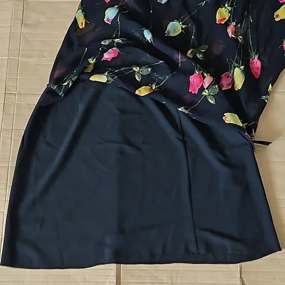 Escada black floral flowy skirt-42 - Picture 4 of 9